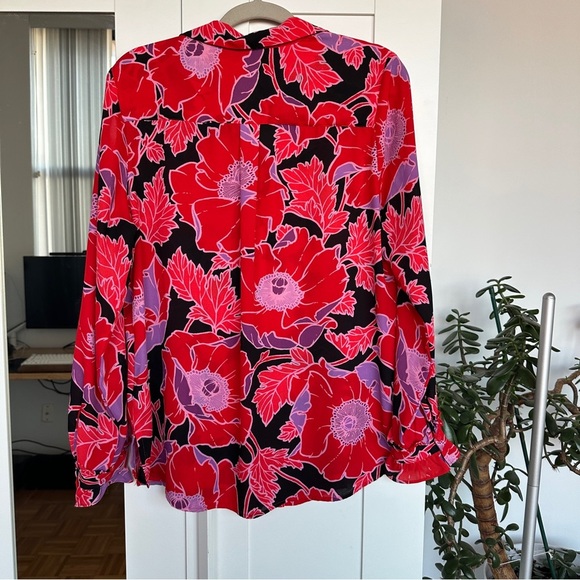 Who What Wear Red and Pink Floral Long Sleeve Blouse - Picture 4 of 5